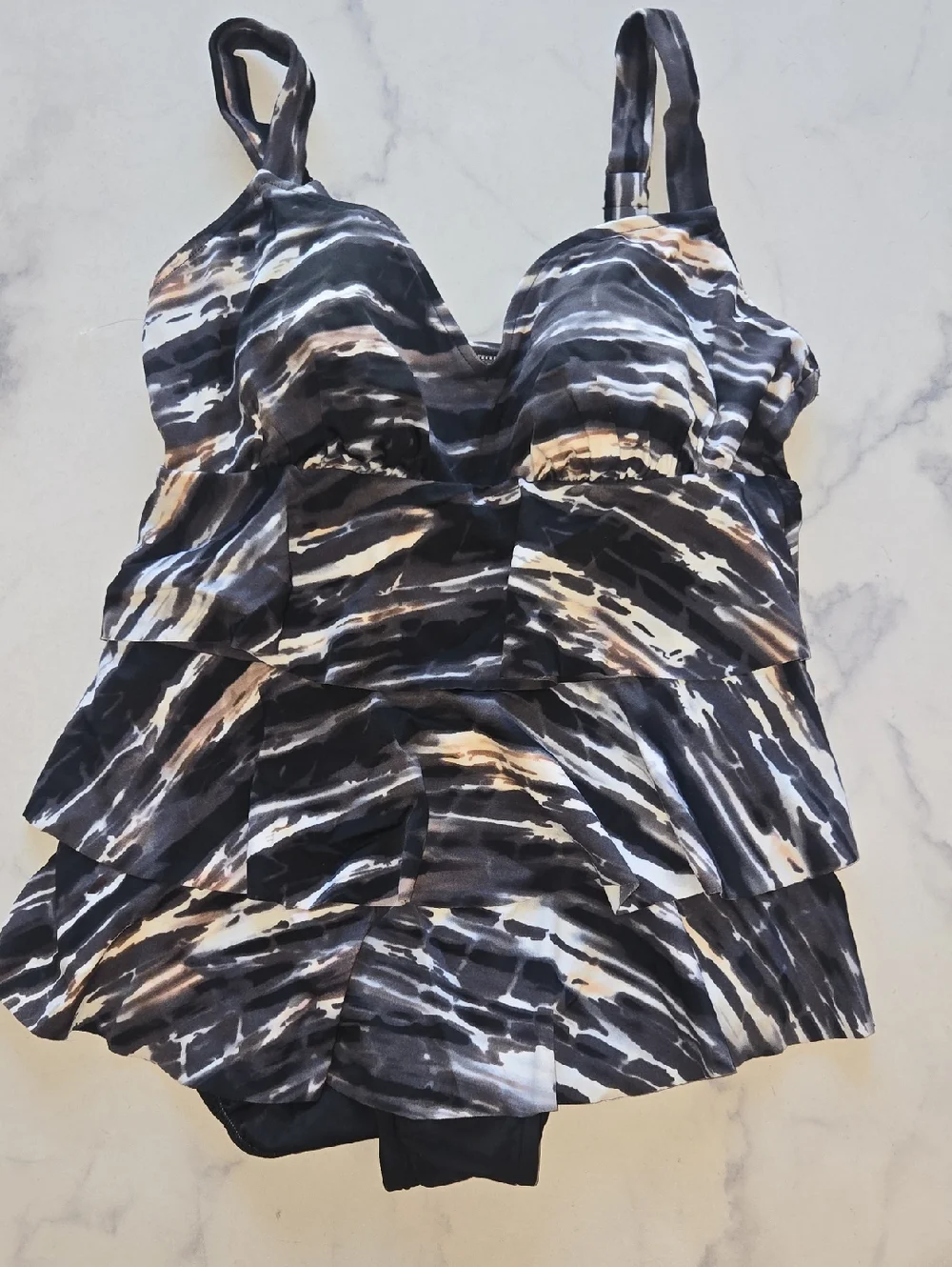 Swim Solutions Tiered Tummy-Control One-Piece Swimsuit Coastal Plates Sz 10 NWT - Picture 5 of 10